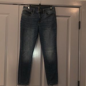 J.Crew mid rise skinny ankle jeans. Size 29.
